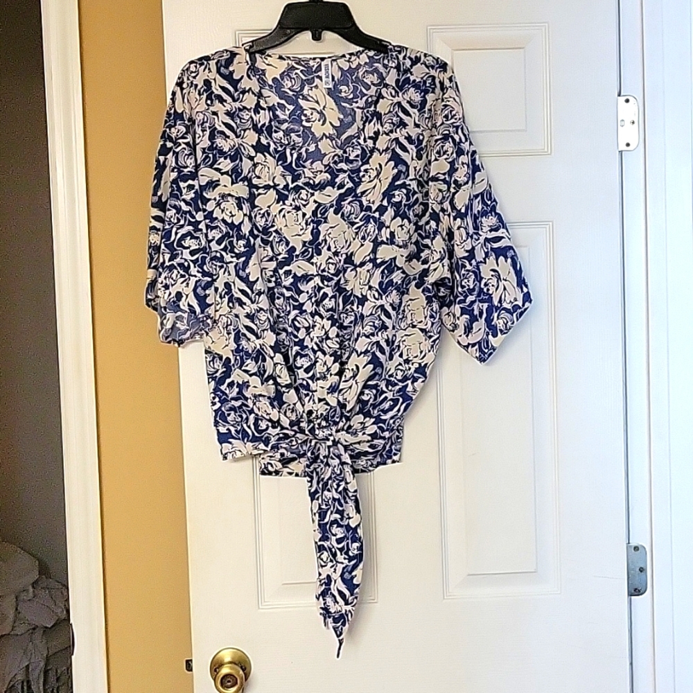 Tie at waist top